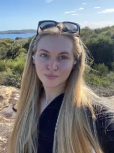Photo of Amandaa